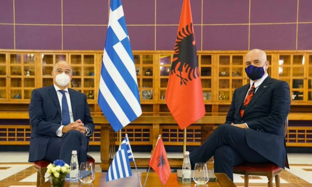 Στη Χάγη για τον καθορισμό θαλάσσιων ζωνών Ελλάδα-Αλβανία